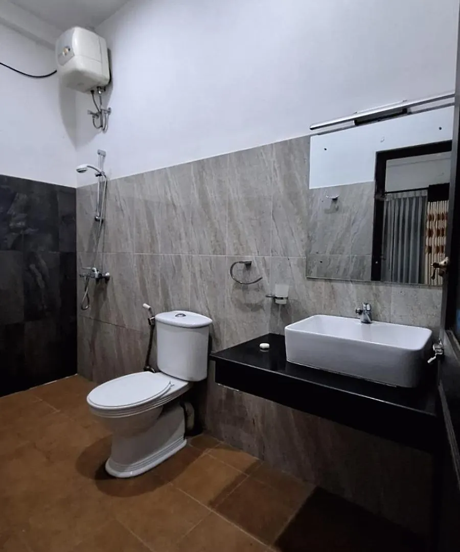 Ceylan Crest Hotel Kandy